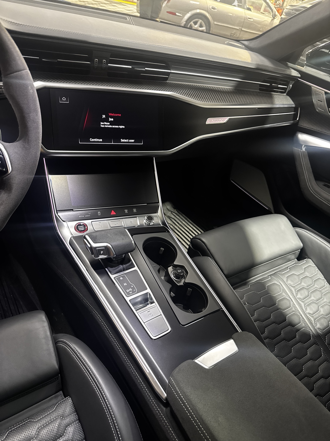 Audi RS6 Avant cockpit with protected gloss-black trim and display surfaces