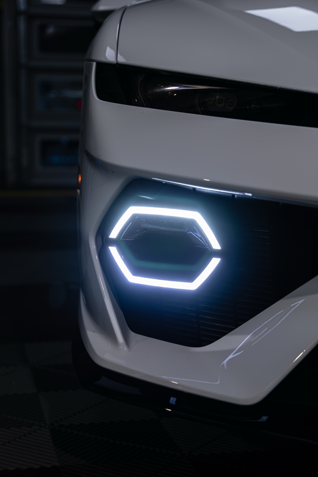 Lamborghini Temerario hexagonal front running light close-up