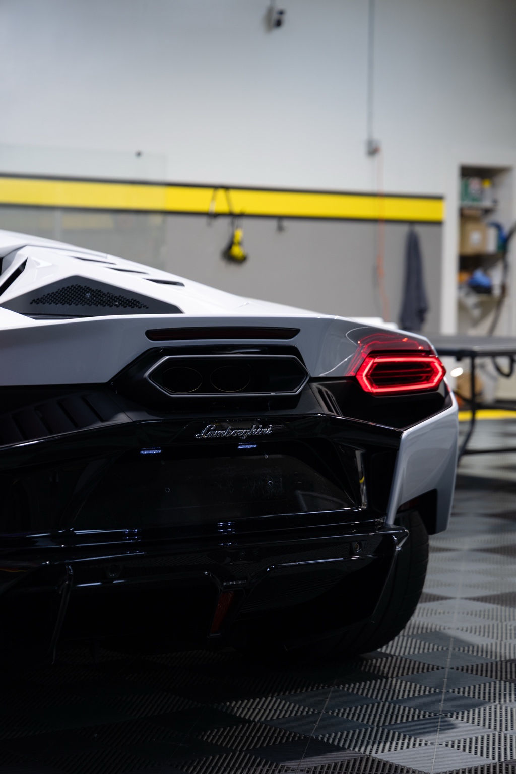Lamborghini Temerario rear taillight and exhaust detail